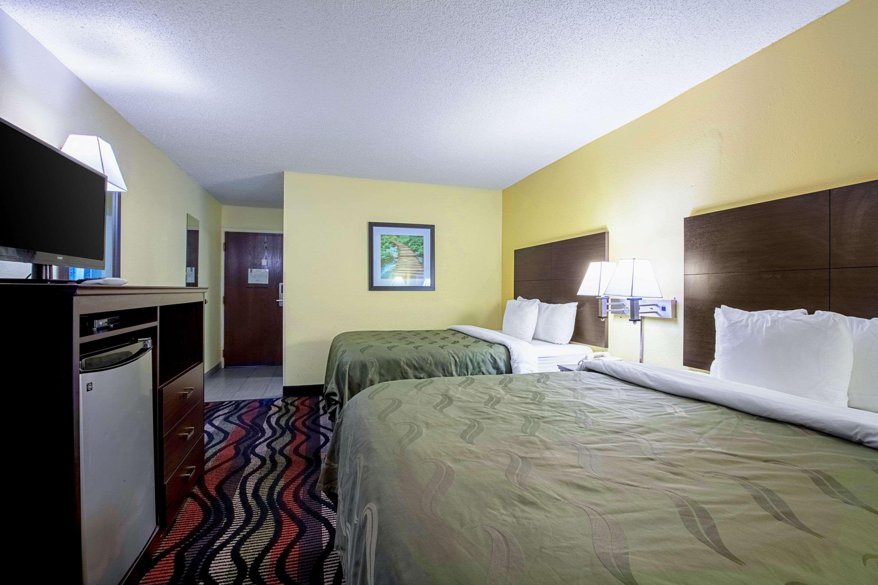 Quality Inn Holly Springs South Exterior photo