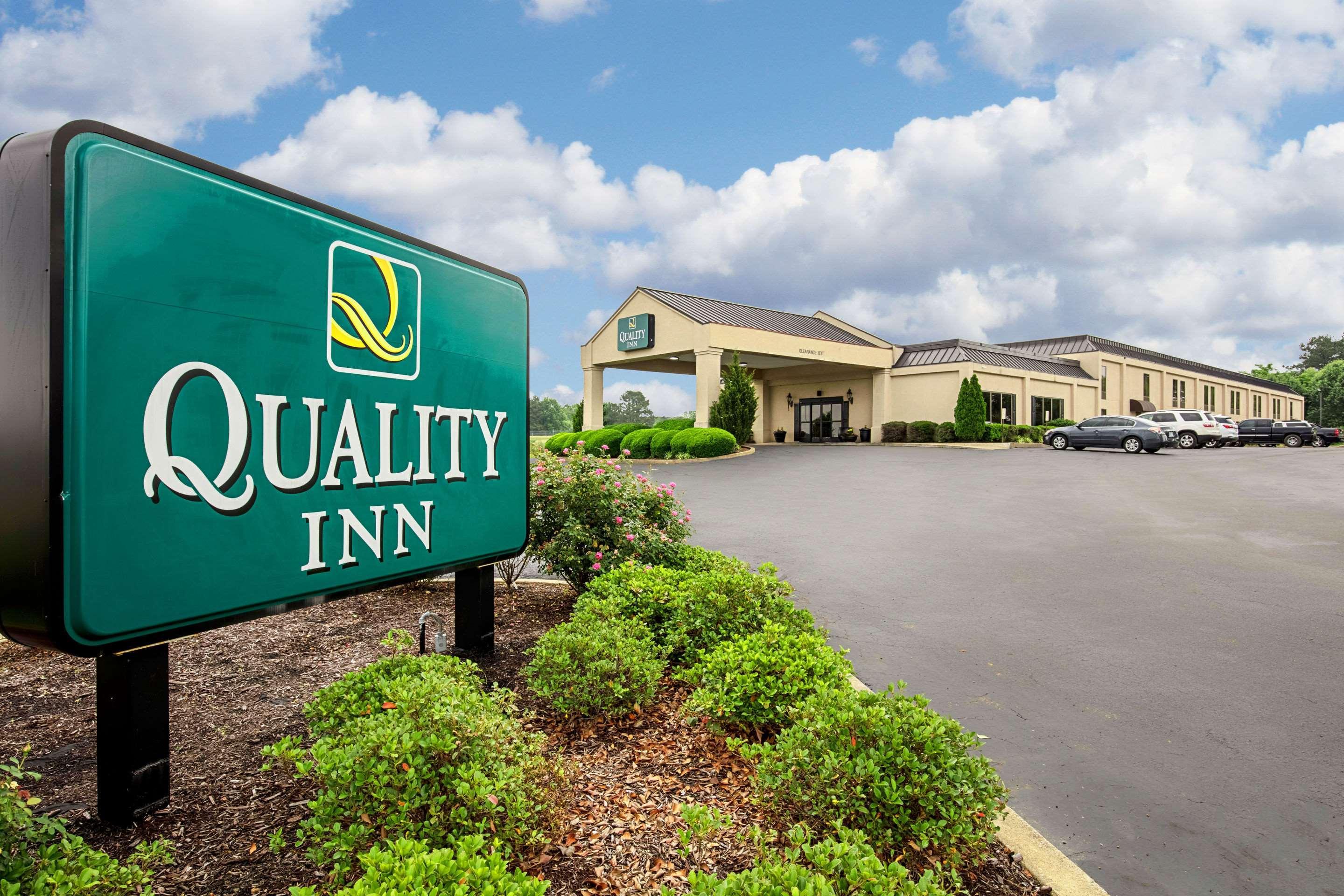 Quality Inn Holly Springs South Exterior photo