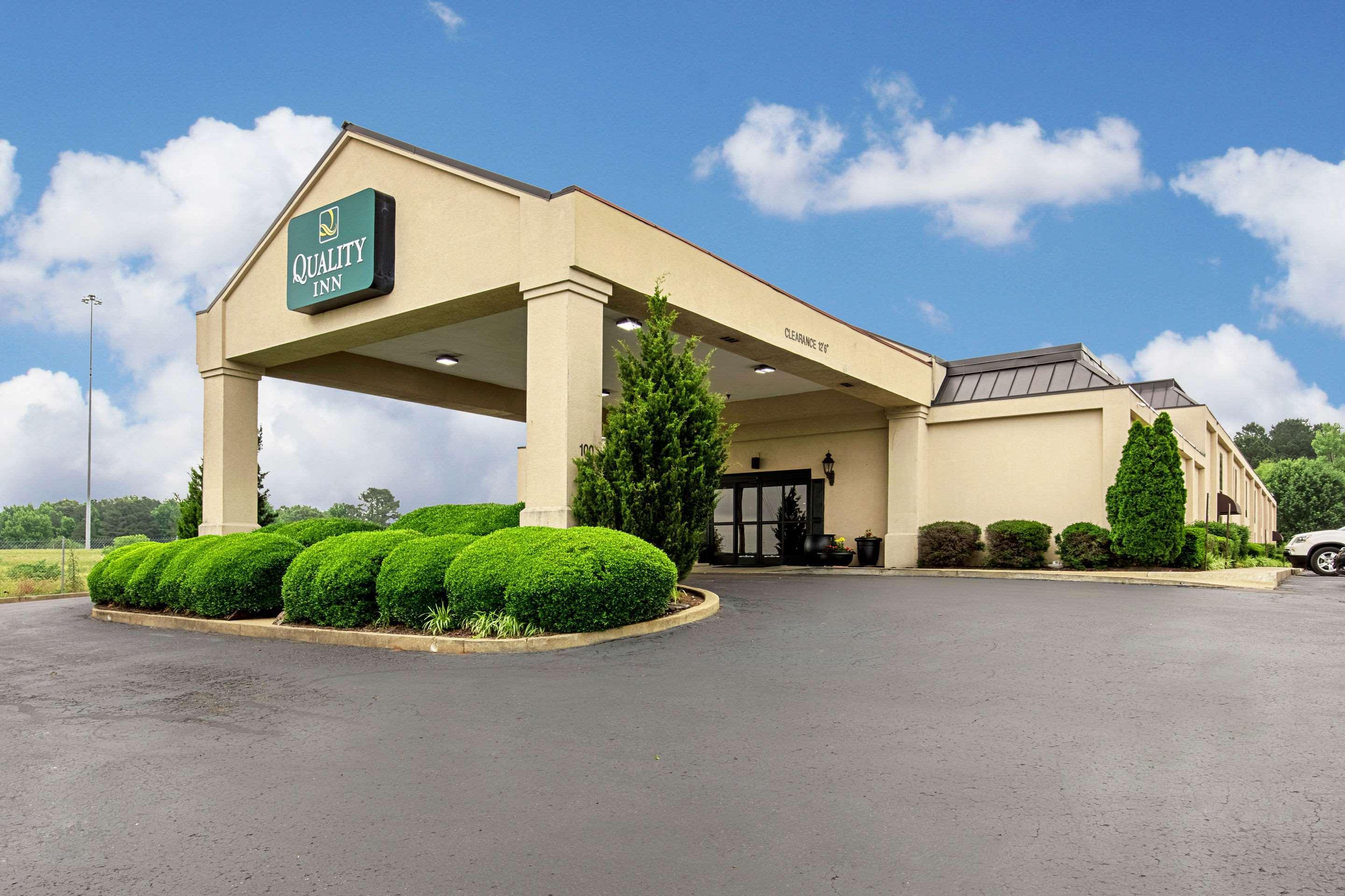 Quality Inn Holly Springs South Exterior photo